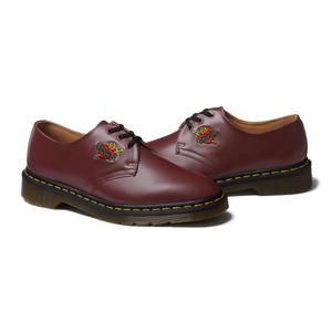 supreme dr martens sacred heart