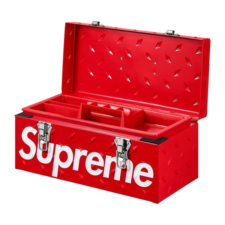 Details on Diamond Plate Tool Box Red from fall winter
                                                    2018 (Price is $118)