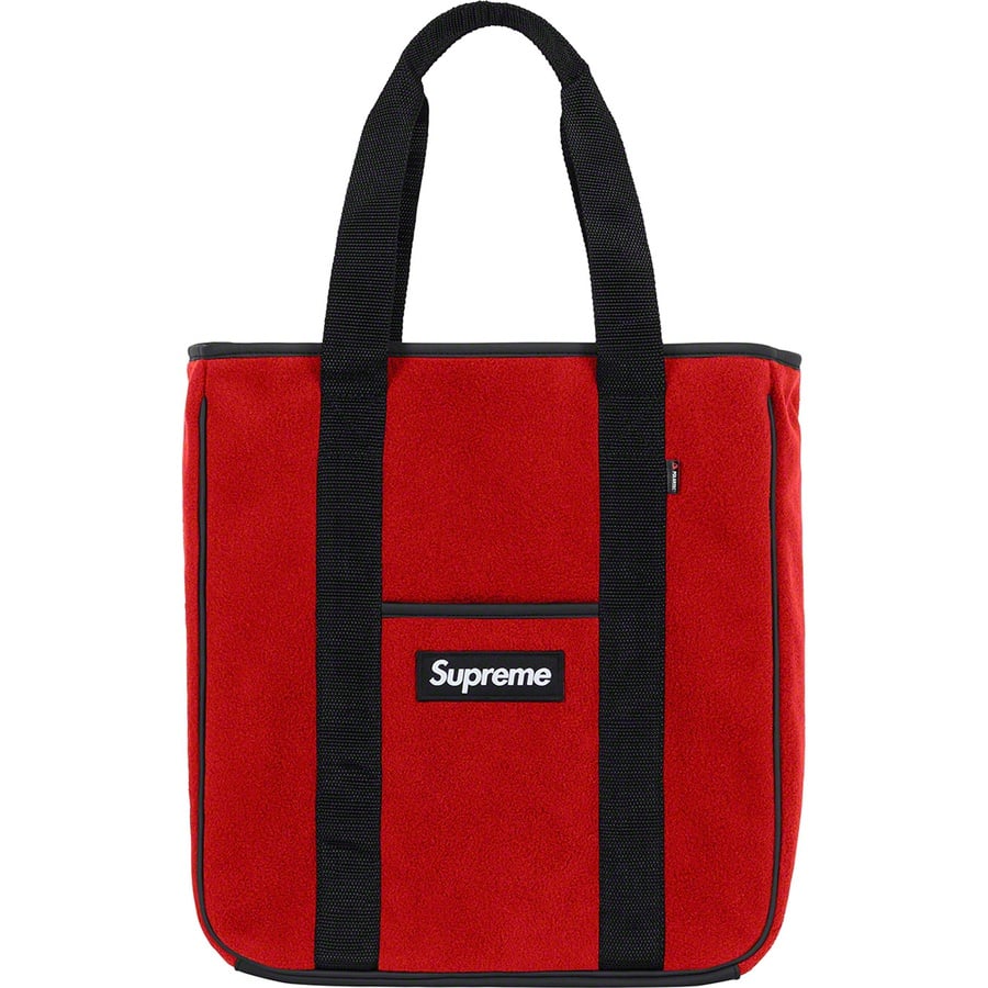 Details on Polartec Tote Red from fall winter
                                                    2018 (Price is $98)