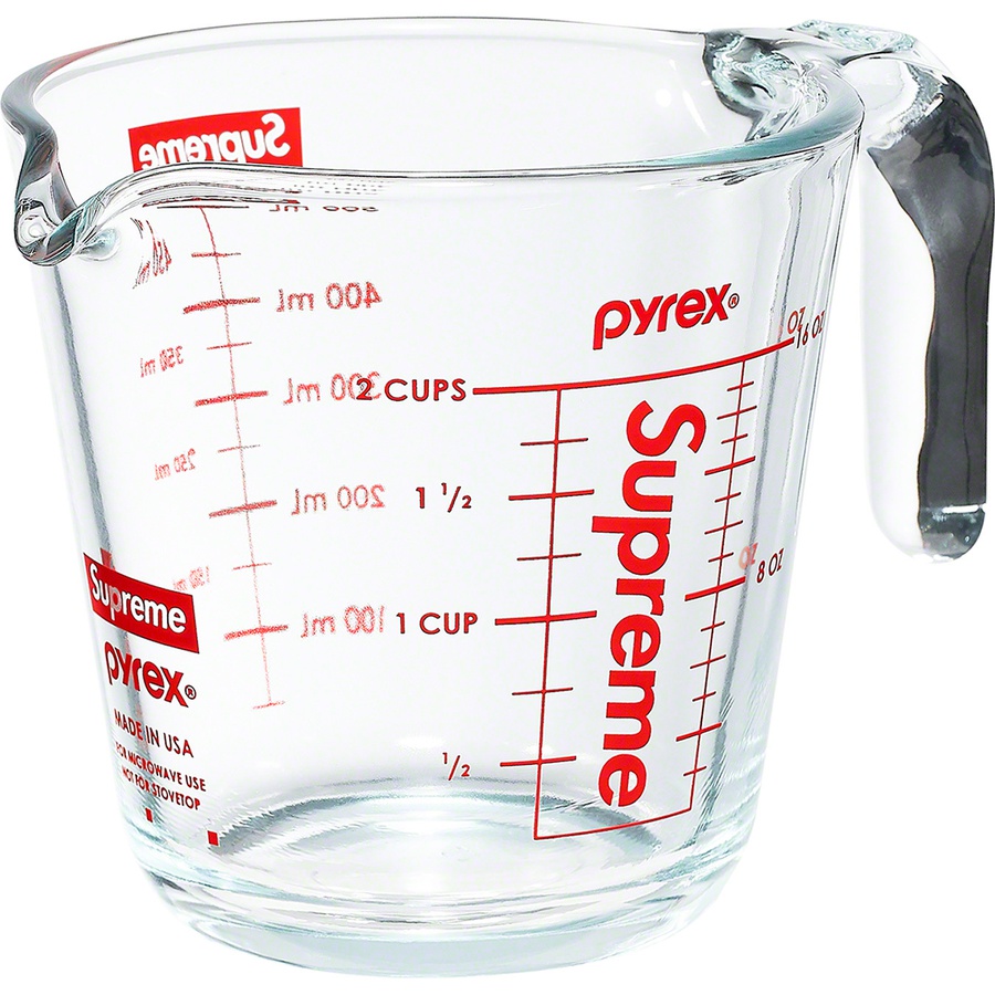 Details on Supreme Pyrex 2-Cup Measuring Cup Clear from fall winter
                                                    2019 (Price is $24)