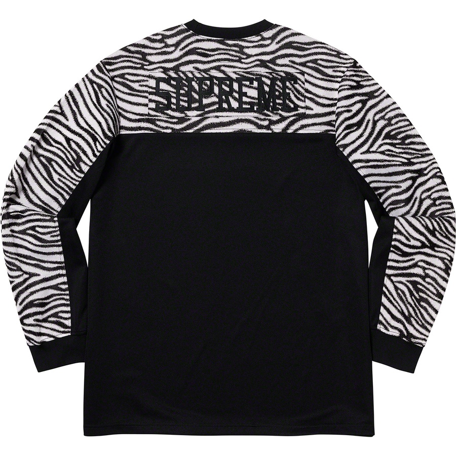 Details on Zebra L S Top Black from fall winter
                                                    2019 (Price is $118)