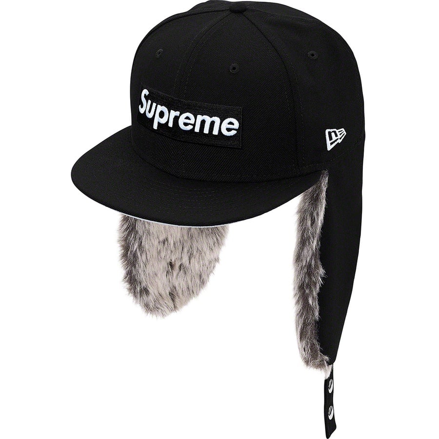 Details on Earflap New Era Black from fall winter
                                                    2019 (Price is $60)