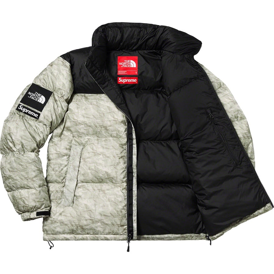 Puffer jacket The North Face Supreme x Paper Print TNF Nuptse Jacket FW19