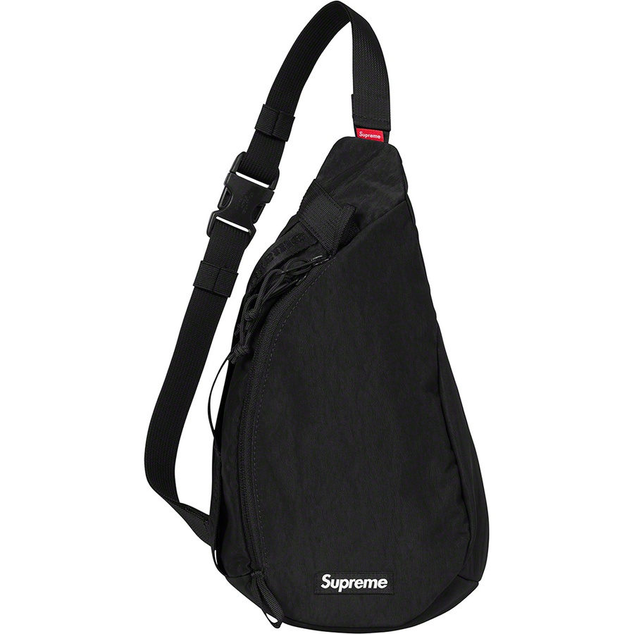 Details on Sling Bag Black from fall winter
                                                    2020 (Price is $78)