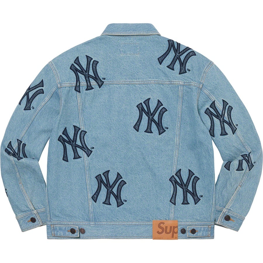 Details on Supreme New York Yankees™Denim Trucker Jacket Washed Blue from fall winter
                                                    2021 (Price is $268)