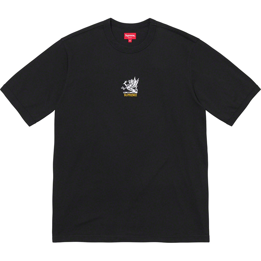 Details on Dragon Ringer Tee Black from fall winter
                                                    2021 (Price is $68)