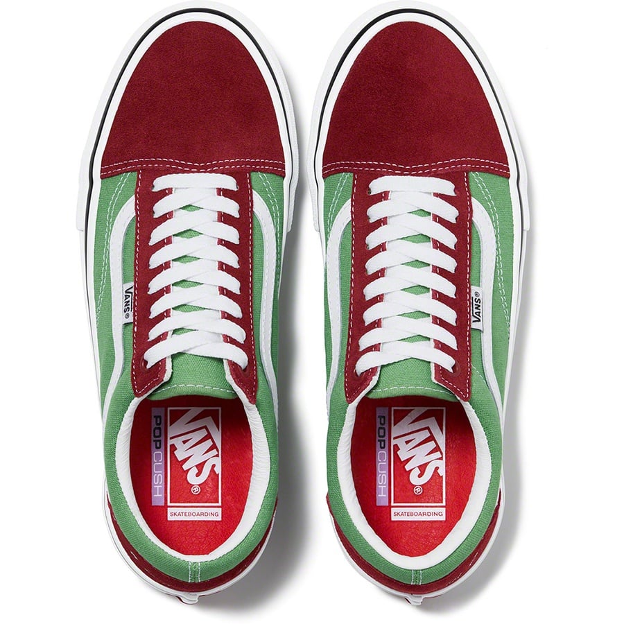 Details on Supreme Vans Old Skool Green from fall winter
                                                    2021 (Price is $98)