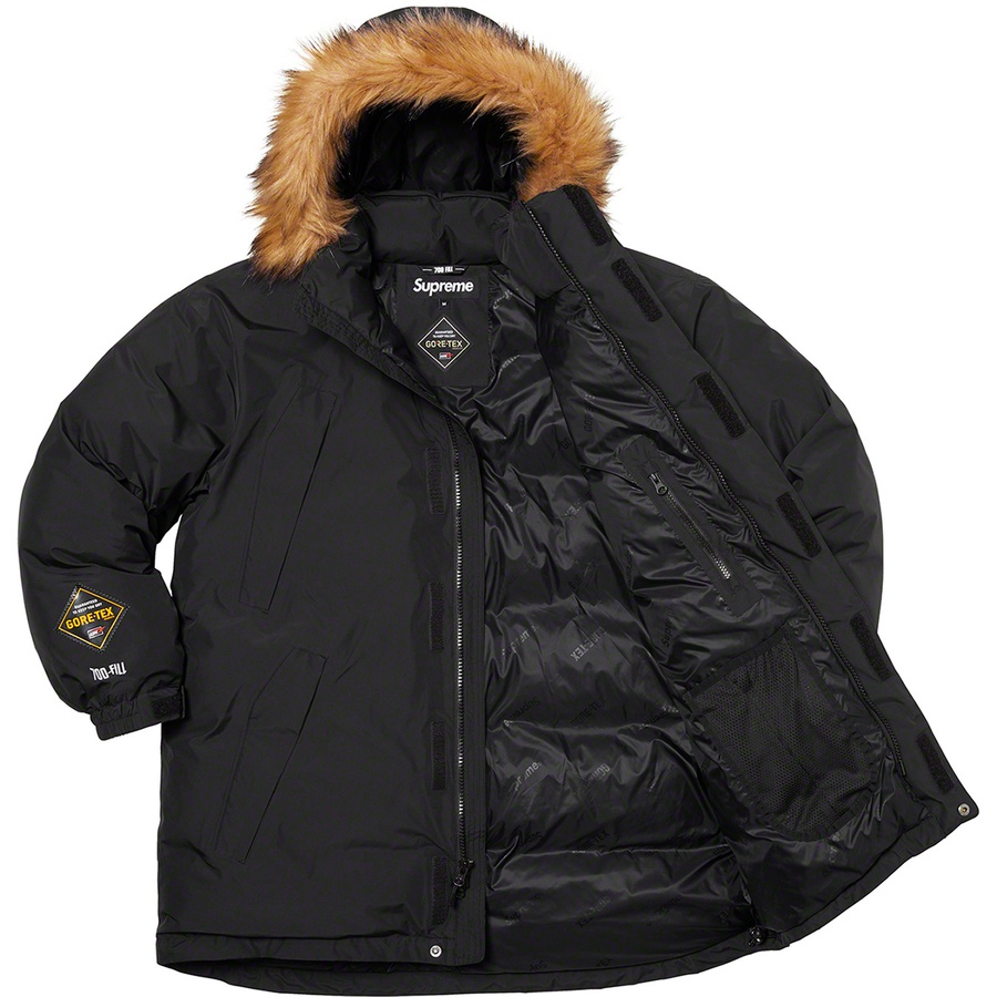 Details on GORE-TEX 700-Fill Down Parka Black from fall winter
                                                    2021 (Price is $568)