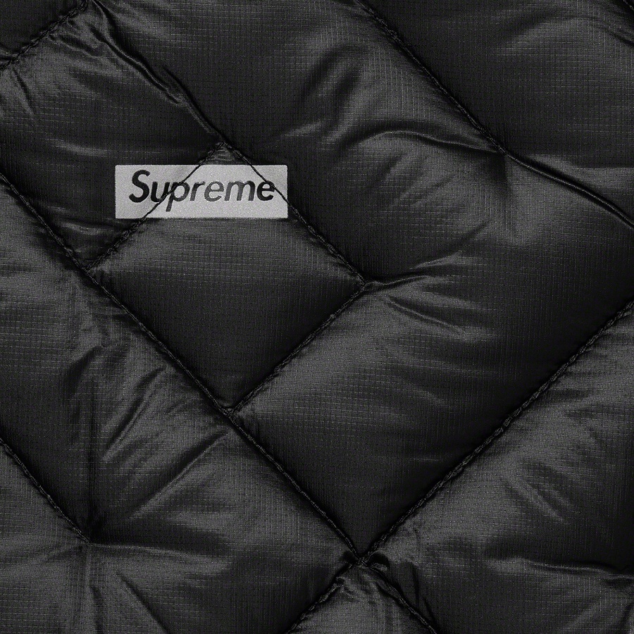 Details on Spellout Quilted Lightweight Down Jacket Black from spring summer
                                                    2022 (Price is $248)