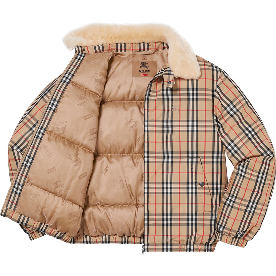 Details on Supreme BurberryShearling Collar Down Puffer Jacket Beige from spring summer
                                                    2022 (Price is $598)