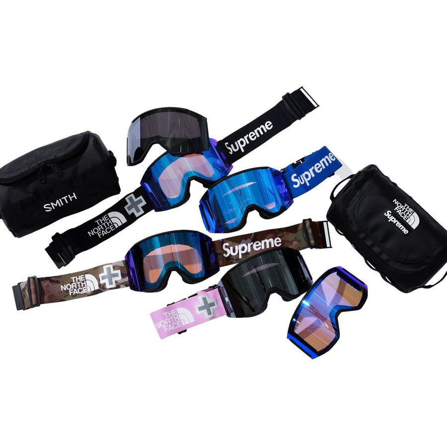 Details on Supreme The North Face SmithRescue Goggles from spring summer
                                            2022 (Price is $258)