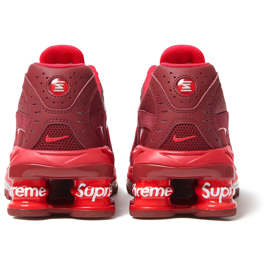 Details on Supreme Nike Shox Ride 2 Red from spring summer
                                                    2022 (Price is $188)