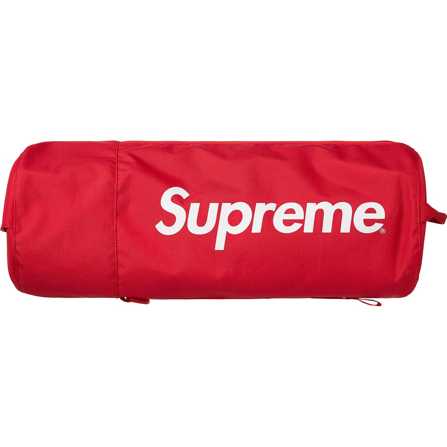 Details on Supreme Helinox Bench One Red from spring summer
                                                    2022 (Price is $378)