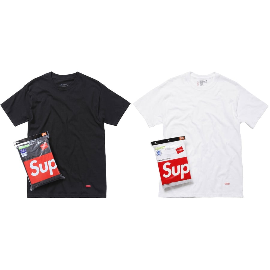 Details on Supreme Hanes Tagless Tees (3 Pack) from fall winter
                                            2022 (Price is $30)
