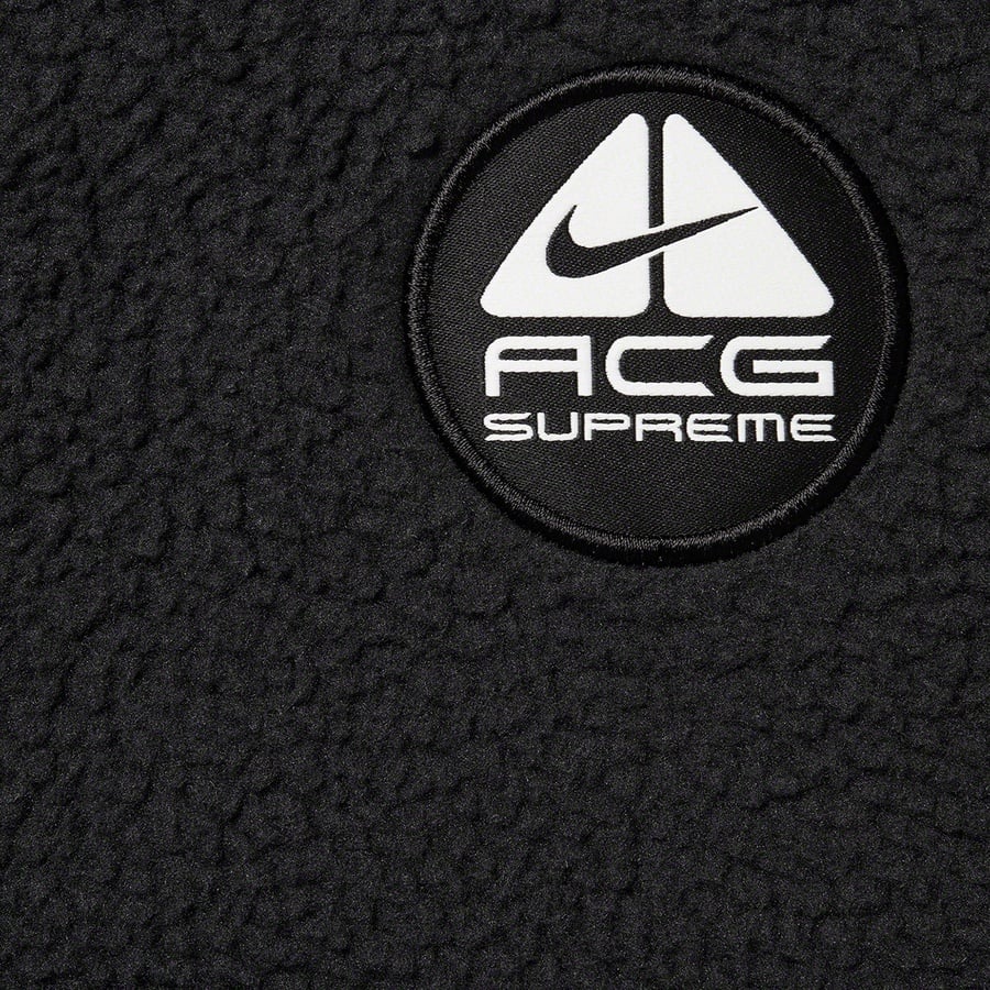Details on Supreme Nike ACG Fleece Pullover Black from fall winter
                                                    2022 (Price is $238)