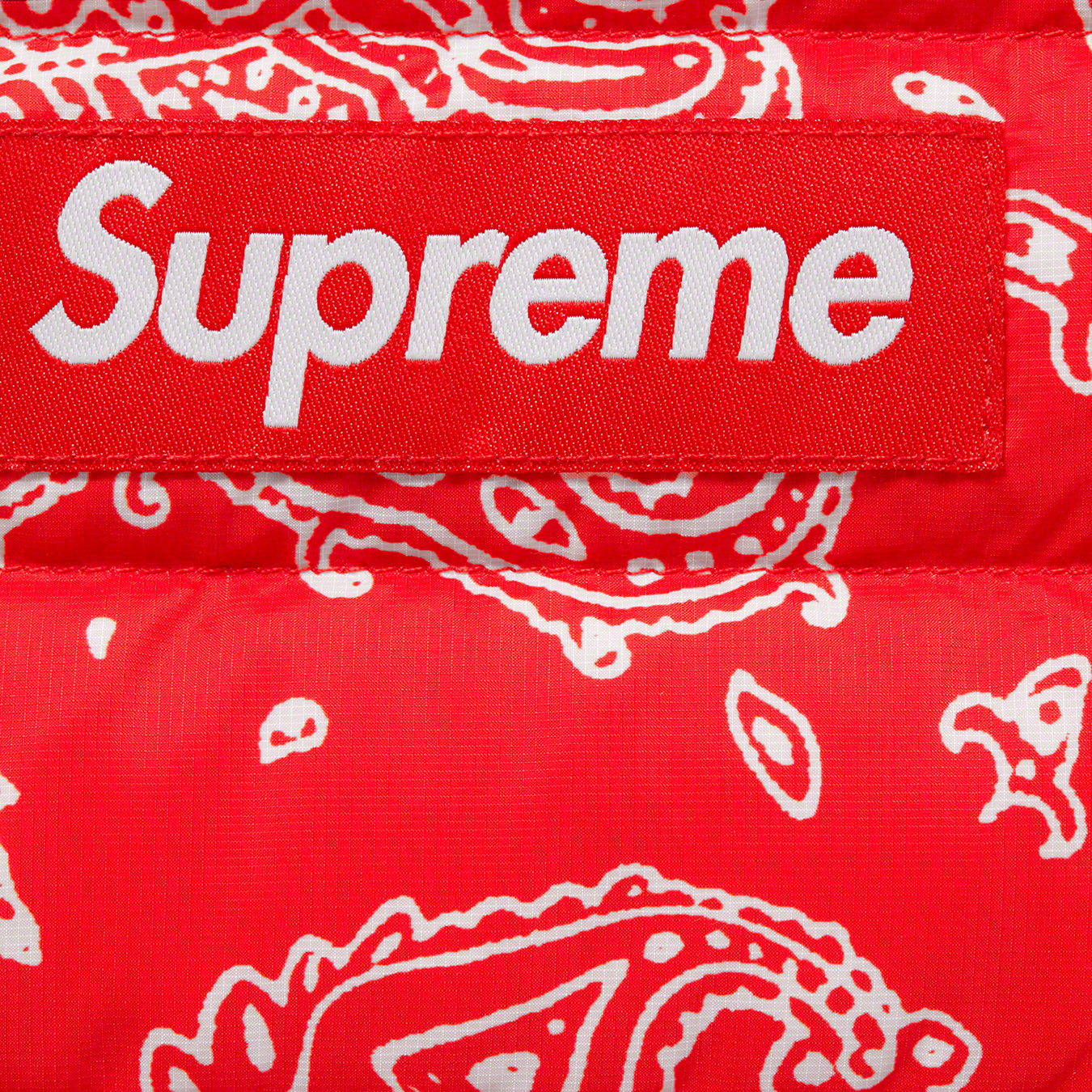 Supreme Paisley Print Box Logo Tee  Box logo tee, Print box, Supreme  iphone wallpaper