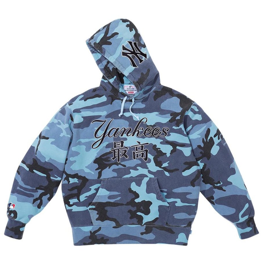 New York Yankees™ Kanji Hooded Sweatshirt - fall winter 2022 - Supreme