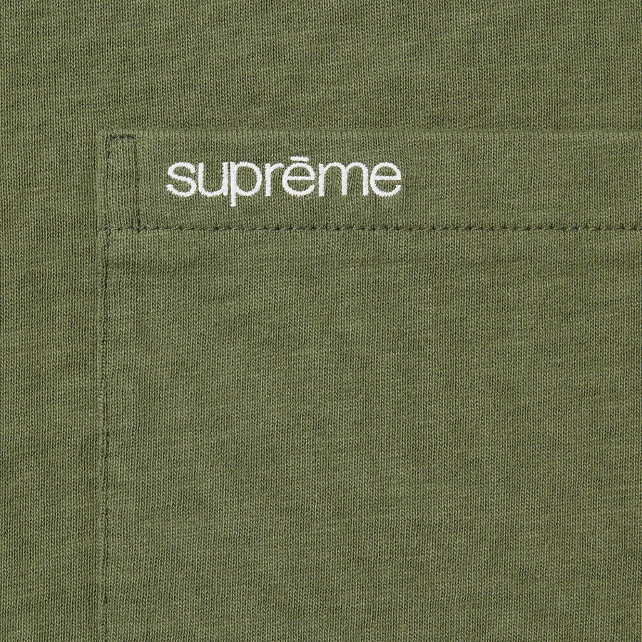 Details on S S Pocket Tee Olive from fall winter
                                                    2022 (Price is $60)