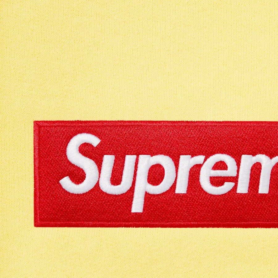 Details on Box Logo Crewneck Pale Yellow from fall winter
                                                    2022 (Price is $158)