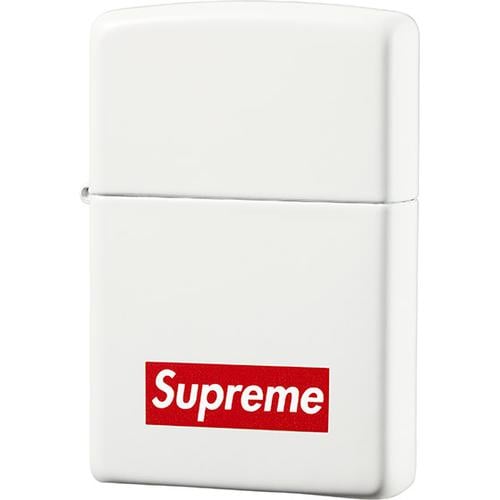 Details on Supreme Zippo Lighter from fall winter
                                            2012