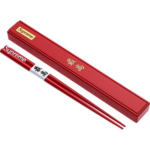 Supreme Chopsticks released during fall winter 17 season