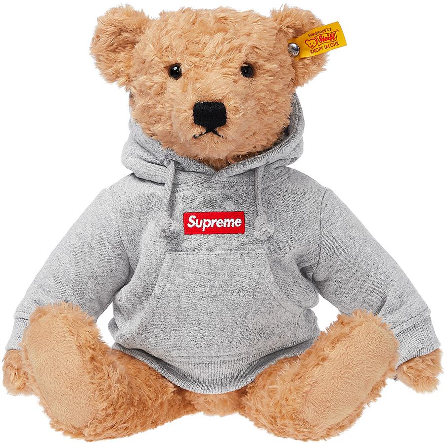 Details on Supreme Steiff Bear from fall winter
                                            2018 (Price is $178)