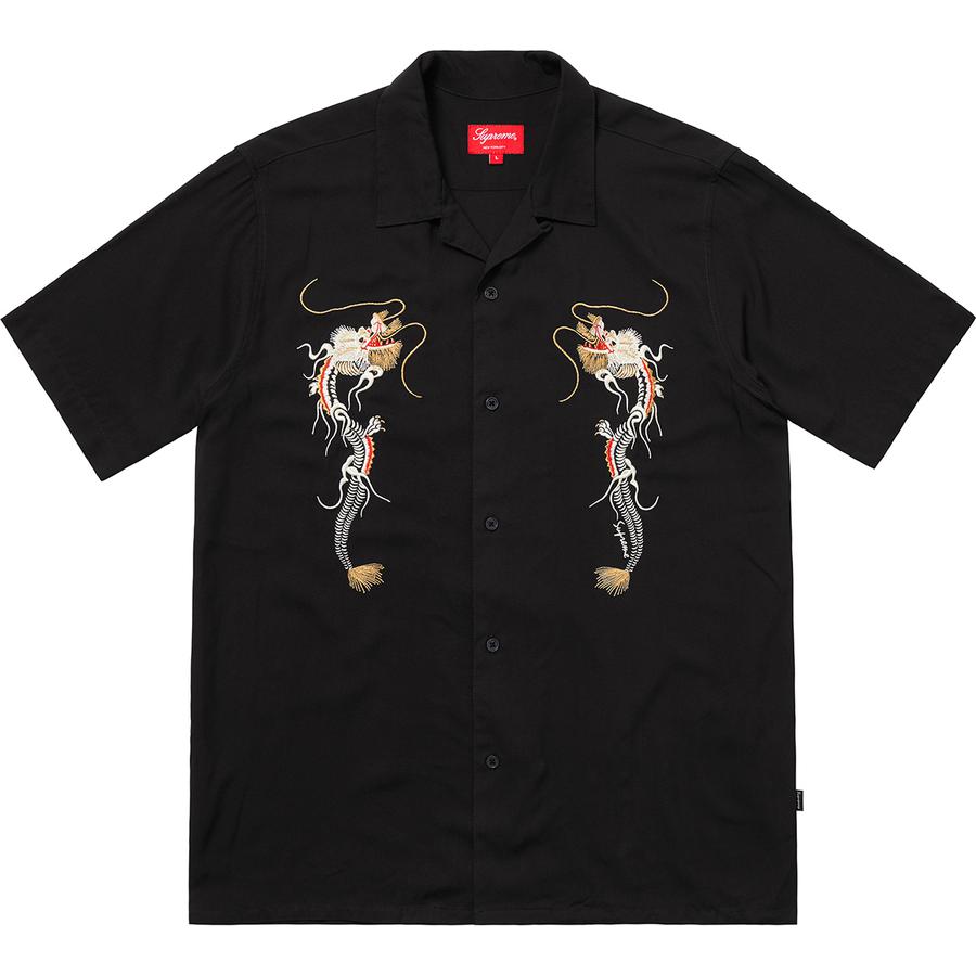Details on Dragon Rayon Shirt from fall winter
                                            2018 (Price is $138)