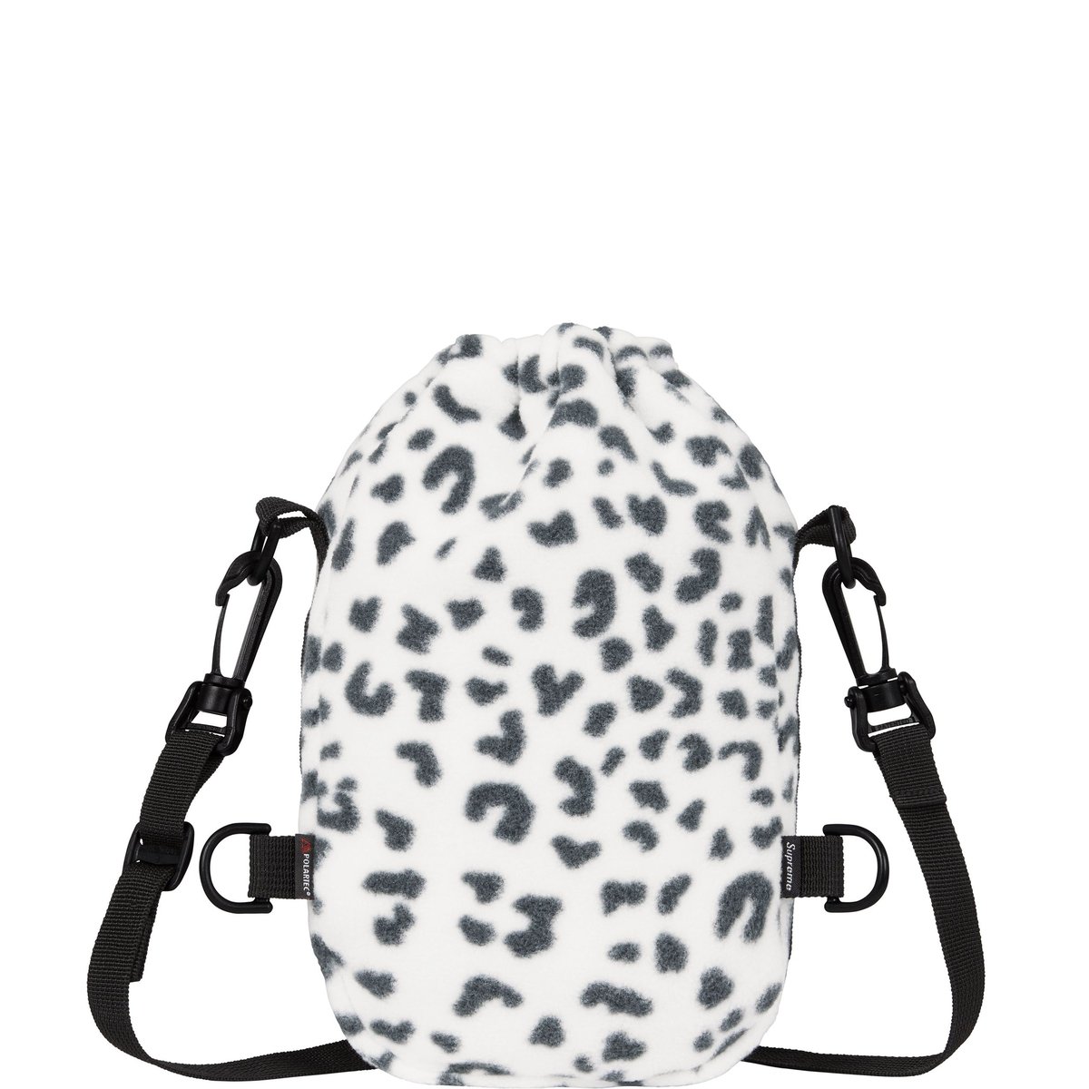 Details on Polartec Sling Bag Leopard from fall winter
                                                    2024