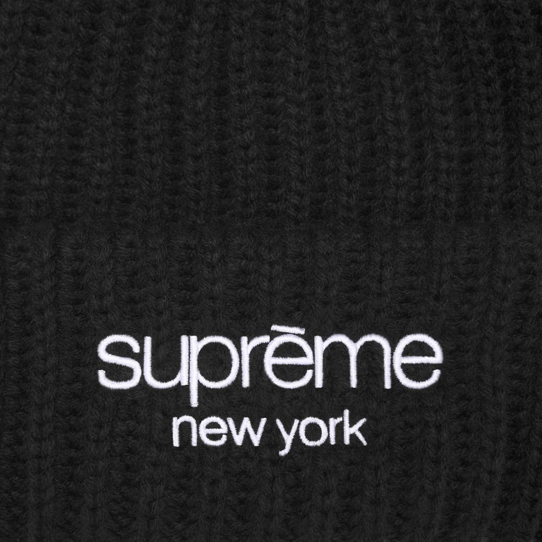 Details on Classic Logo Chunky Ribbed Beanie Black from fall winter
                                                    2024 (Price is $40)