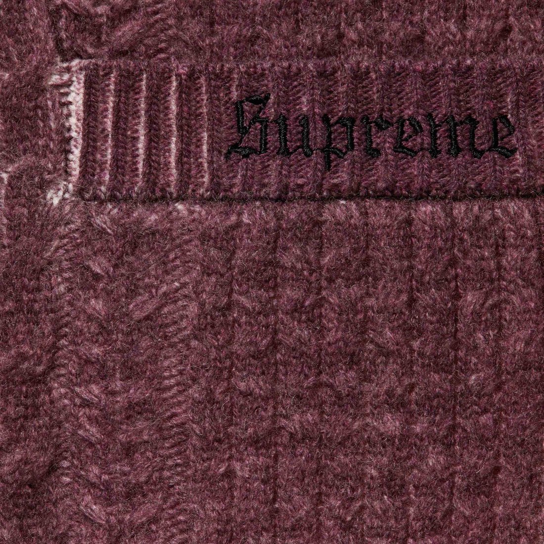 Details on Jane's Addiction Cardigan Burgundy from fall winter
                                                    2024 (Price is $228)