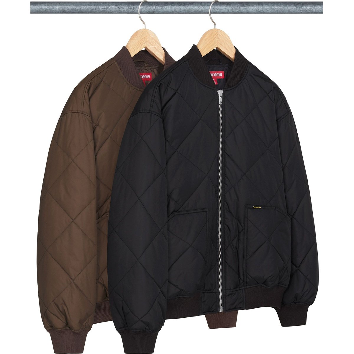 Details on AOI Quilted Work Jacket  Group Shots from fall winter
                                                    2024