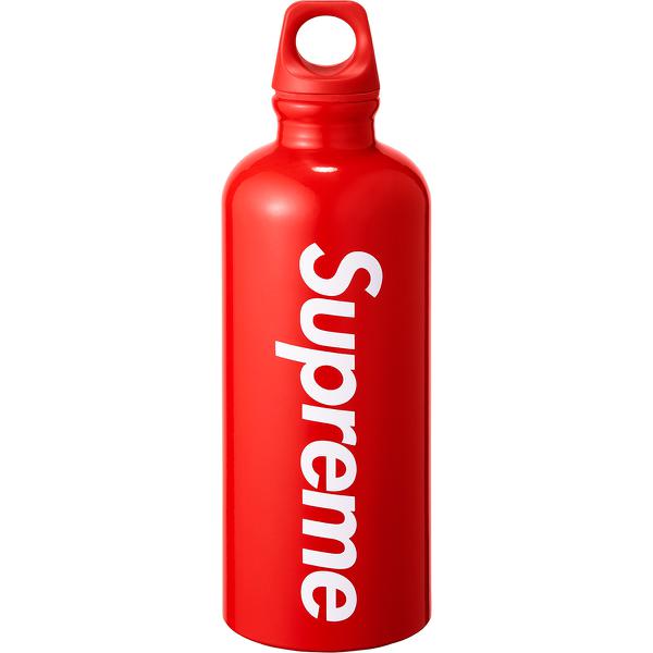 Details on Supreme SIGG™ Traveller 0.6L Water Bottle from spring summer
                                            2018 (Price is $36)
