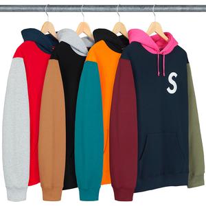 supreme s logo colorblocked hooded sweatshirt black