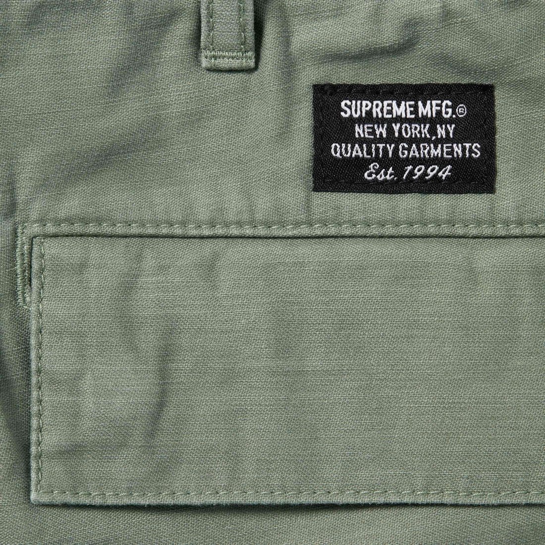 Details on Cargo Short Olive from spring summer
                                                    2024 (Price is $138)