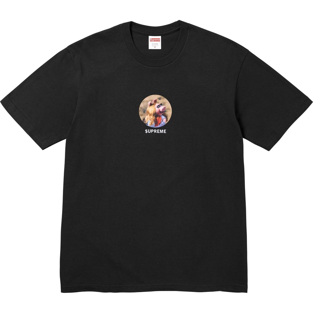 Details on Miss Piggy Tee Black from spring summer
                                                    2024 (Price is $48)