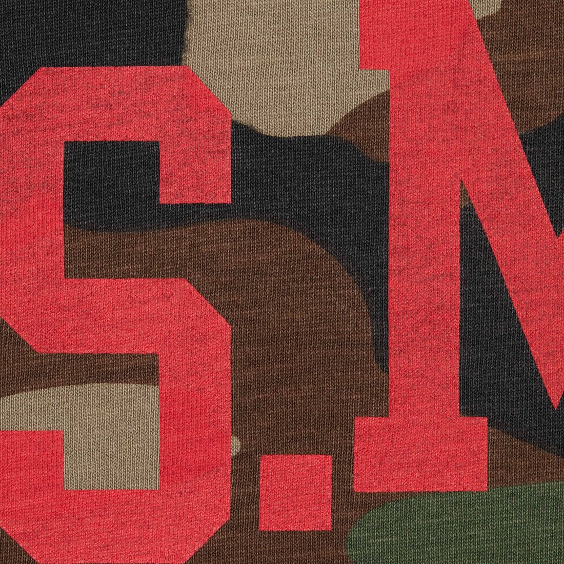 Details on SMD S S Top Woodland Camo from spring summer
                                                    2025 (Price is $68)